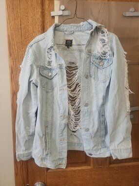 Distressed Denim Jacket light blue size womens small